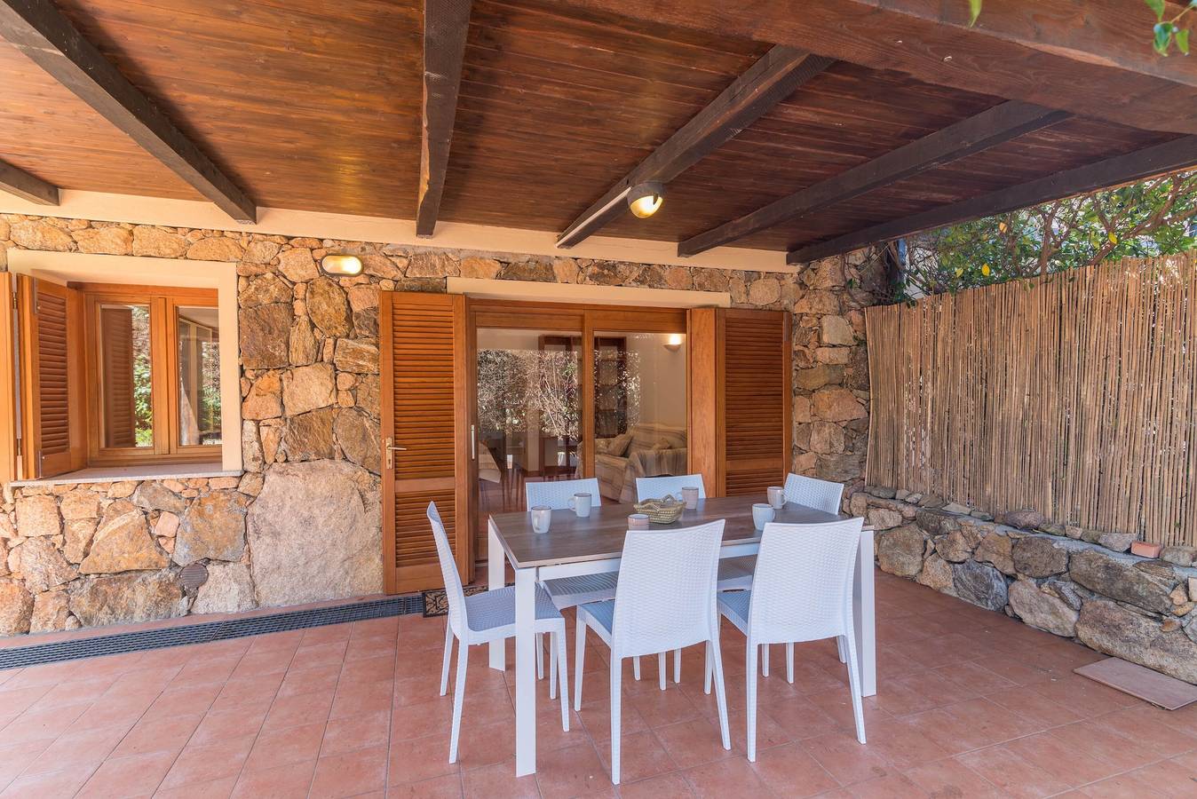Villa 'Andrea - Palau' con terrazza privata in Palau (villaggio), Palau (Sardegna)
