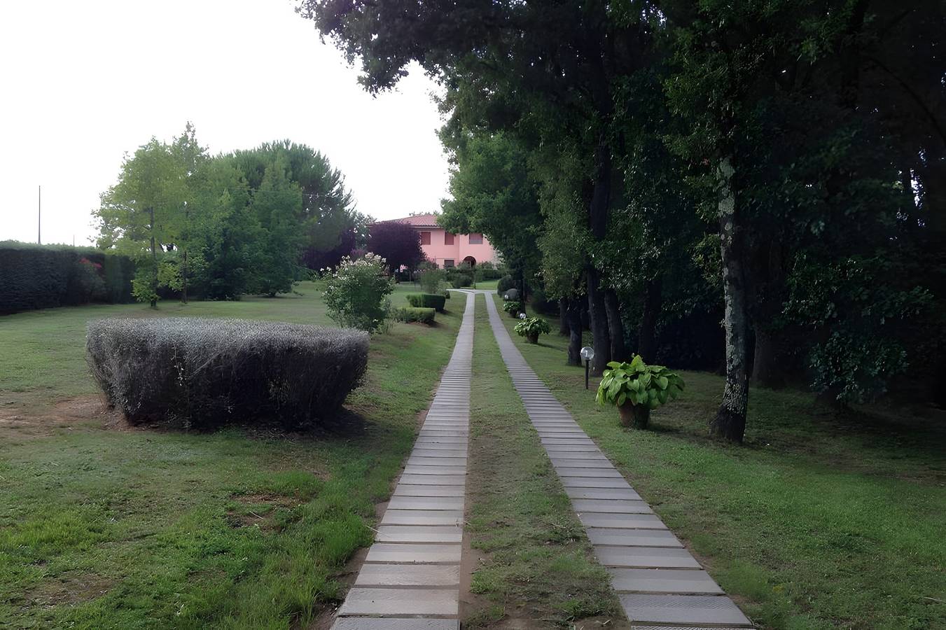 Villetta tra Olivi con Wi-Fi e Aria Condizionata vicino a Lucca e Firenze in Montecarlo (Toscana), Provincia di Lucca