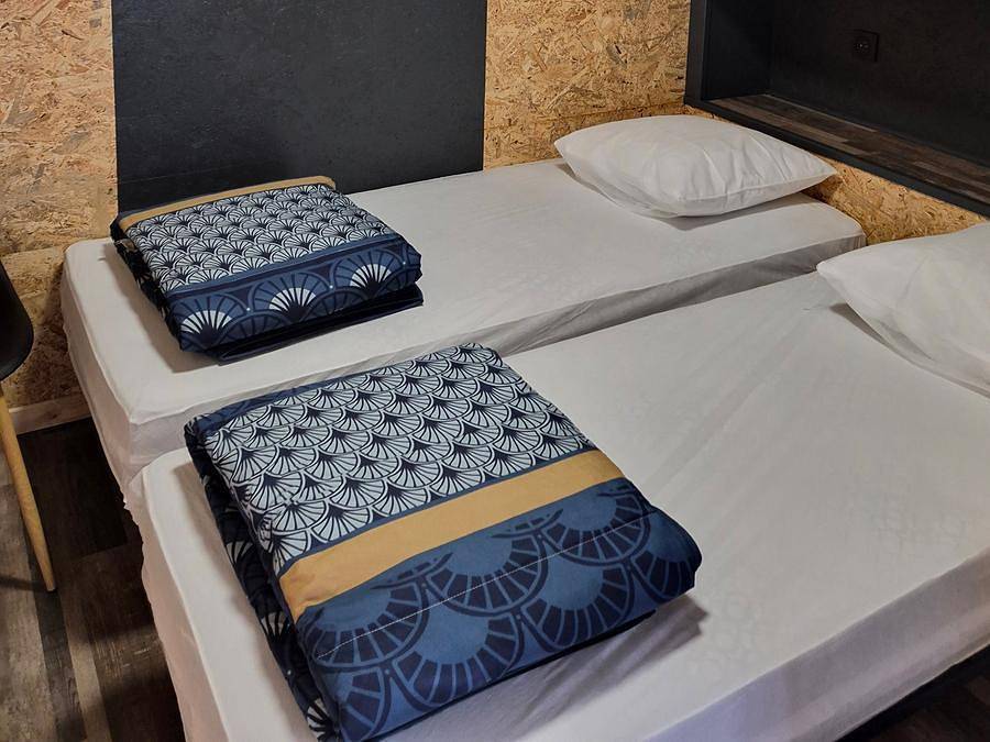Camping Le Moulin Du Roy - Safarizelt 3 personen - Holzhütte Glamping unter Sahara-Leinwand in Revel, Lauragais