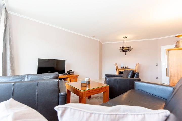 Ferienwohnung für 6 Personen, mit Sauna und Balkon in Döse - 4