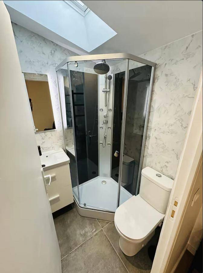 Gîte pour 2 personnes, avec terrasse dans Thermes de l'Avenue - 2