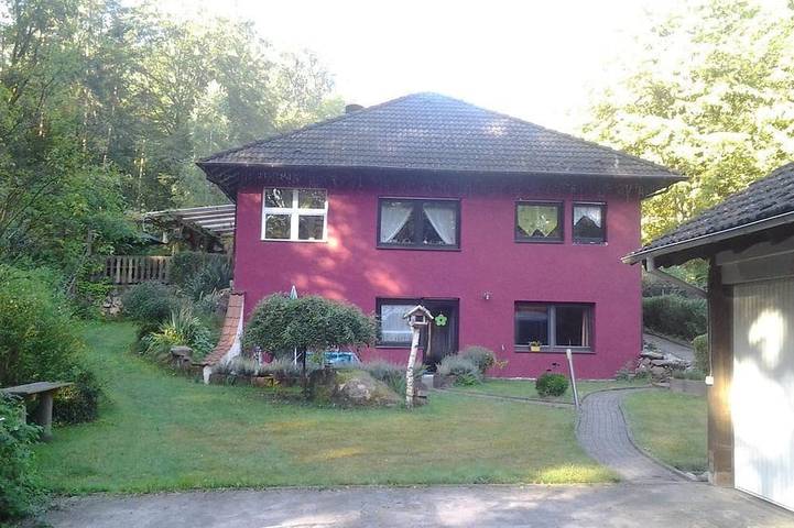 Ferienwohnung für 3 Personen, mit Terrasse und Garten in Ludwigswinkel