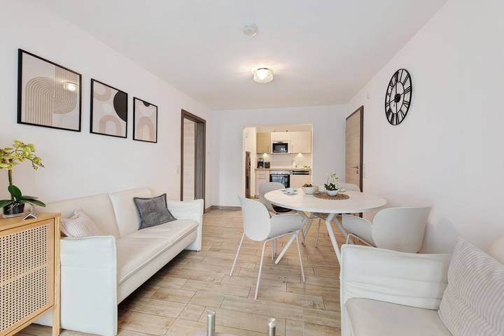 Gîte pour 4 personnes, avec vue sur le lac et jardin, adapté aux familles au Lac de Constance - 4