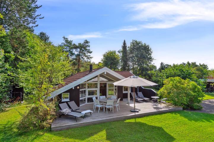 Ferienhaus für 6 Personen, mit Sauna und Garten in Tisvilde