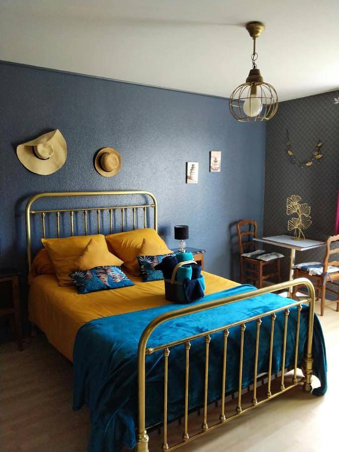 Chambre d’hôte pour 2 personnes, avec Terrasse ainsi que Jardin et Vue