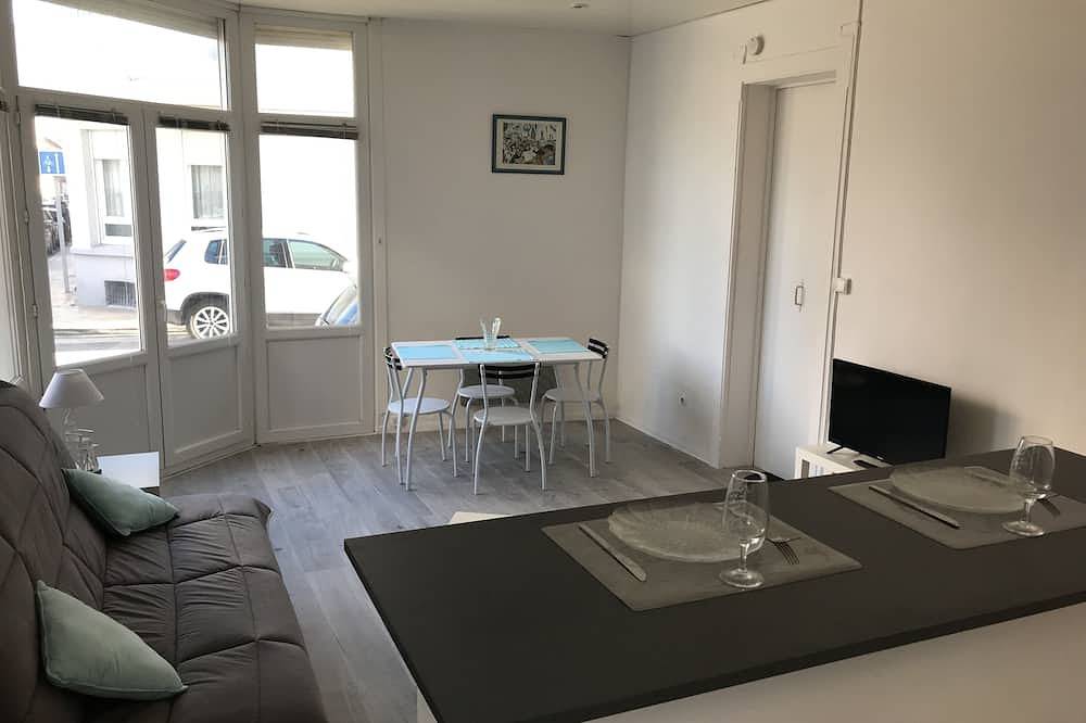 Apartamento entero, Estudio brillantemente renovado a 50 metros de la playa de Malo les Bains. in Plage de Malo-les-Bains, Dunkerque