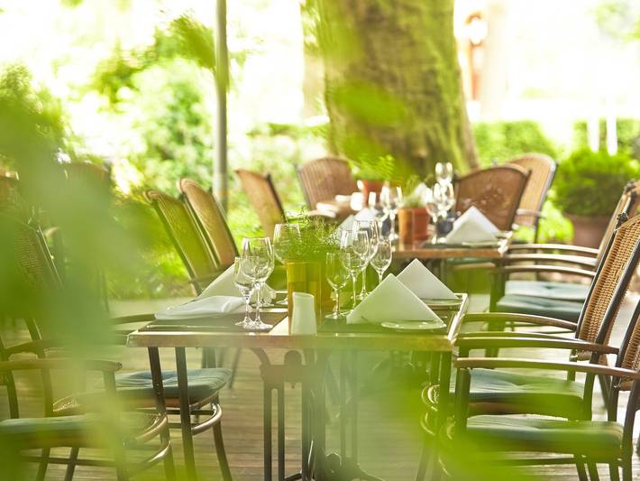 Hotel für 4 Personen, mit Sauna und Terrasse, kinderfreundlich in Emden - 2