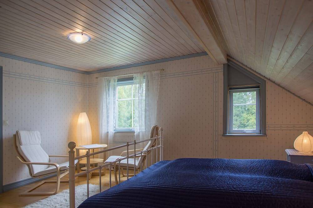 Idyllisches Schwedenhaus mit See-Blick und 350 m privater Uferlinie in Gräsmark, Värmland