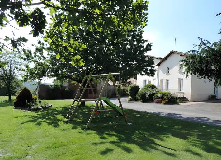 Maison de vacances pour 6 personnes, avec Jardin à Les Epesses