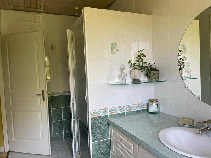 Gîte pour 7 personnes, avec terrasse ainsi que vue et jardin, animaux acceptés à Mauléon - 4
