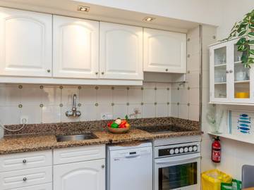 Apartment for 4 People in l'Estartit, Torroella de Montgrí, Photo 4