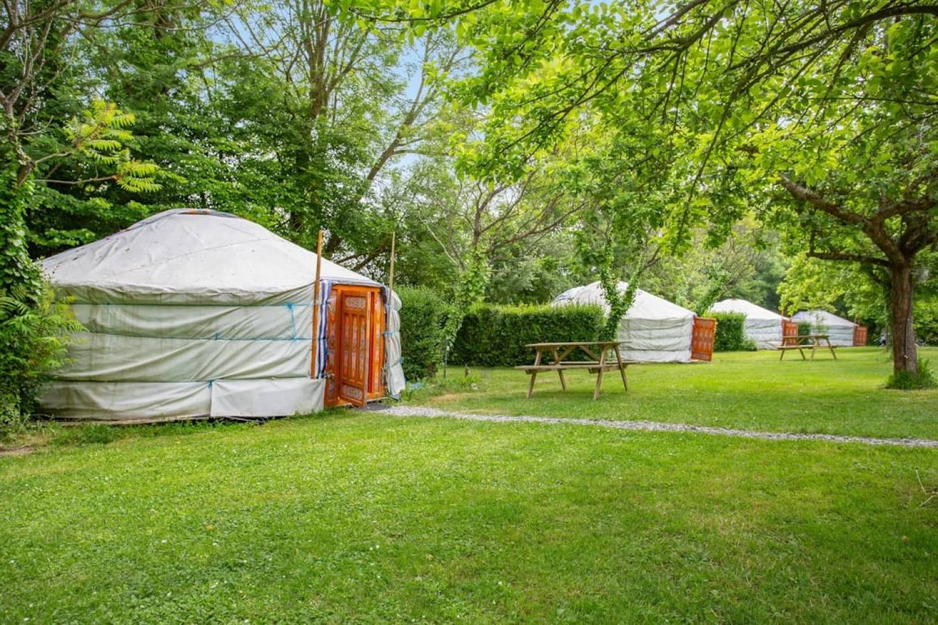 Zecamping 1* locatif Bbq 27m2 2 pers in Saint-Benoît-des-Ondes, Baie du Mont-Saint-Michel