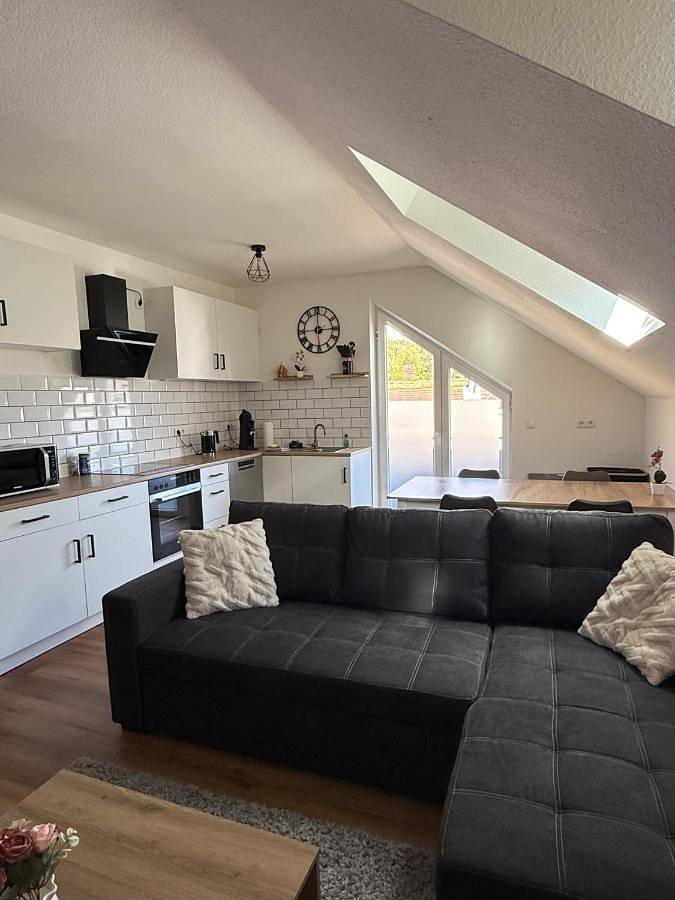 Ferienwohnung für 4 Personen, mit Balkon in Lautertal