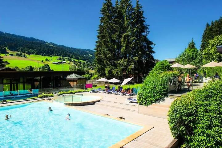 Hôtel pour 2 personnes, avec piscine en Haute-Savoie - 2