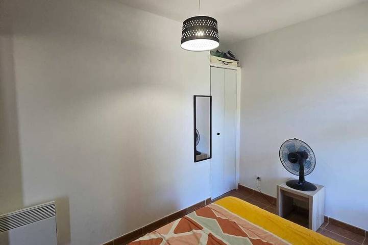 Location de vacances pour 5 personnes, avec jardin et piscine à Serra-di-Ferro - 4