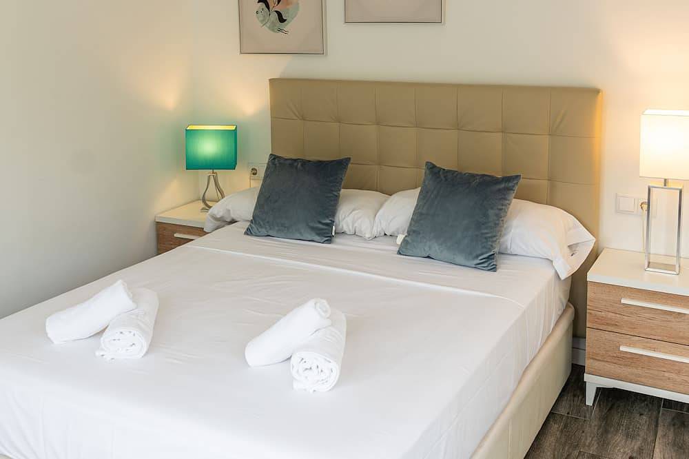 Ganze Wohnung, Casa 349h Stylish city centre apartments Alicante (First Floor) in El Barrio, Alicante