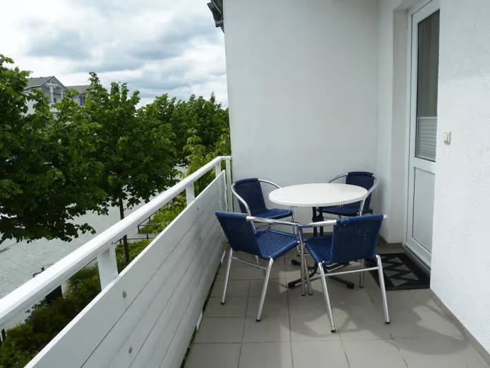 Ferienwohnung für 6 Personen, mit Balkon in Binz - 2