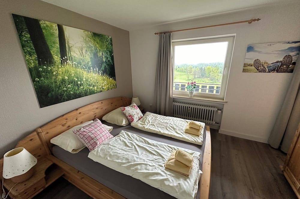 Ganze Wohnung, Haus Aktiv Winterberg, Panorama Apartment, Www.haus-aktiv.de, 2 - 6 Personen in Langewiese, Winterberg