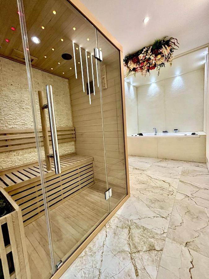 Appartement de vacances pour 2 personnes, avec sauna ainsi que jardin et jacuzzi - 1