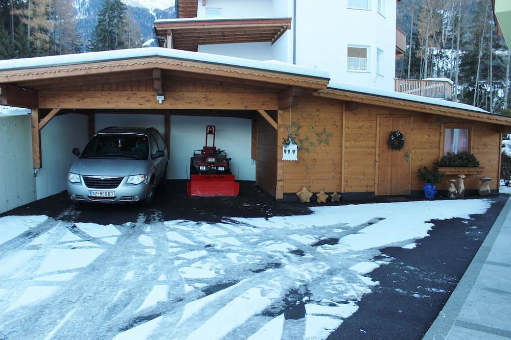 Entire apartment, Apart Silvana - Apartment \"Auszeit\" in Gerlosberg, Ziller valley alps