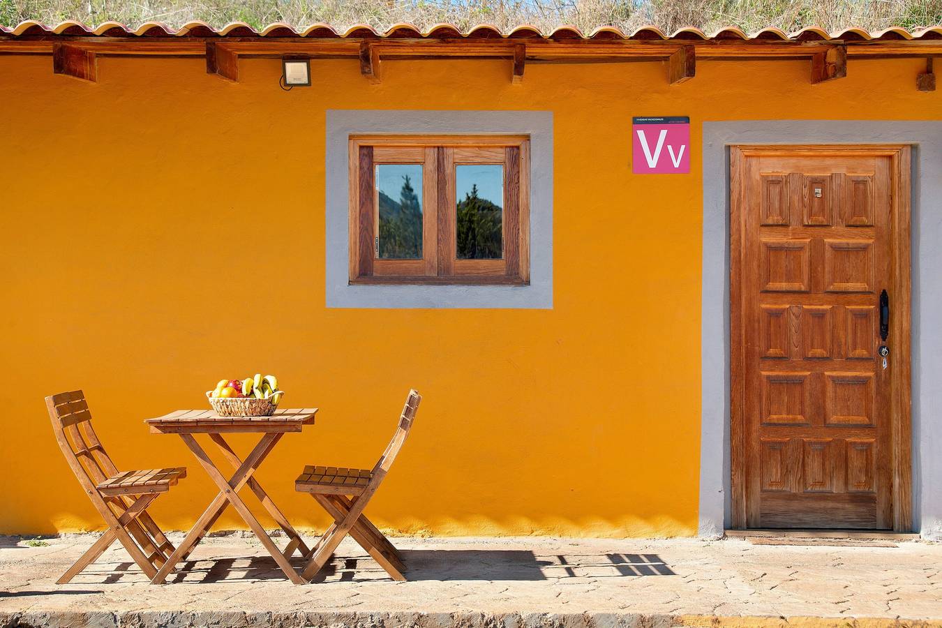 Maison "Casa Rural Los Colorados" avec vue montagne et piscine. in Vega de San Mateo, Grande Canarie du Nord