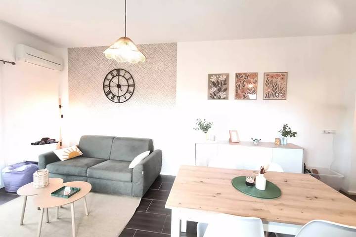 Gîte pour 4 personnes, avec terrasse, animaux acceptés dans Plage d'Agosta - 2