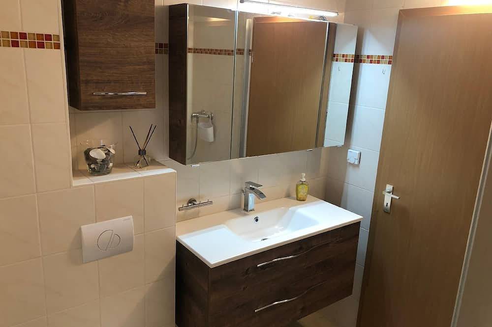 Ganze Wohnung, Ferienwohnung Müritzbrise groß in in Ludorf in Ludorf, Müritz