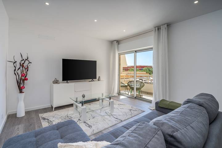Ferienwohnung für 6 Personen, mit Balkon in Portimão - 2