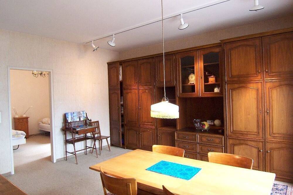 Entire apartment, Huge **** apartment with 2 bathrooms located in the center of Interlaken in Interlaken, Lake Thun