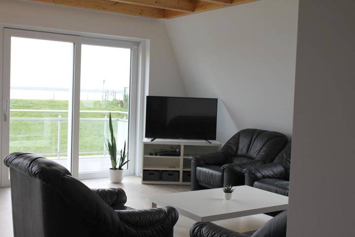 Ferienwohnung für 5 Personen, mit Ausblick und Terrasse in Kollmar - 2