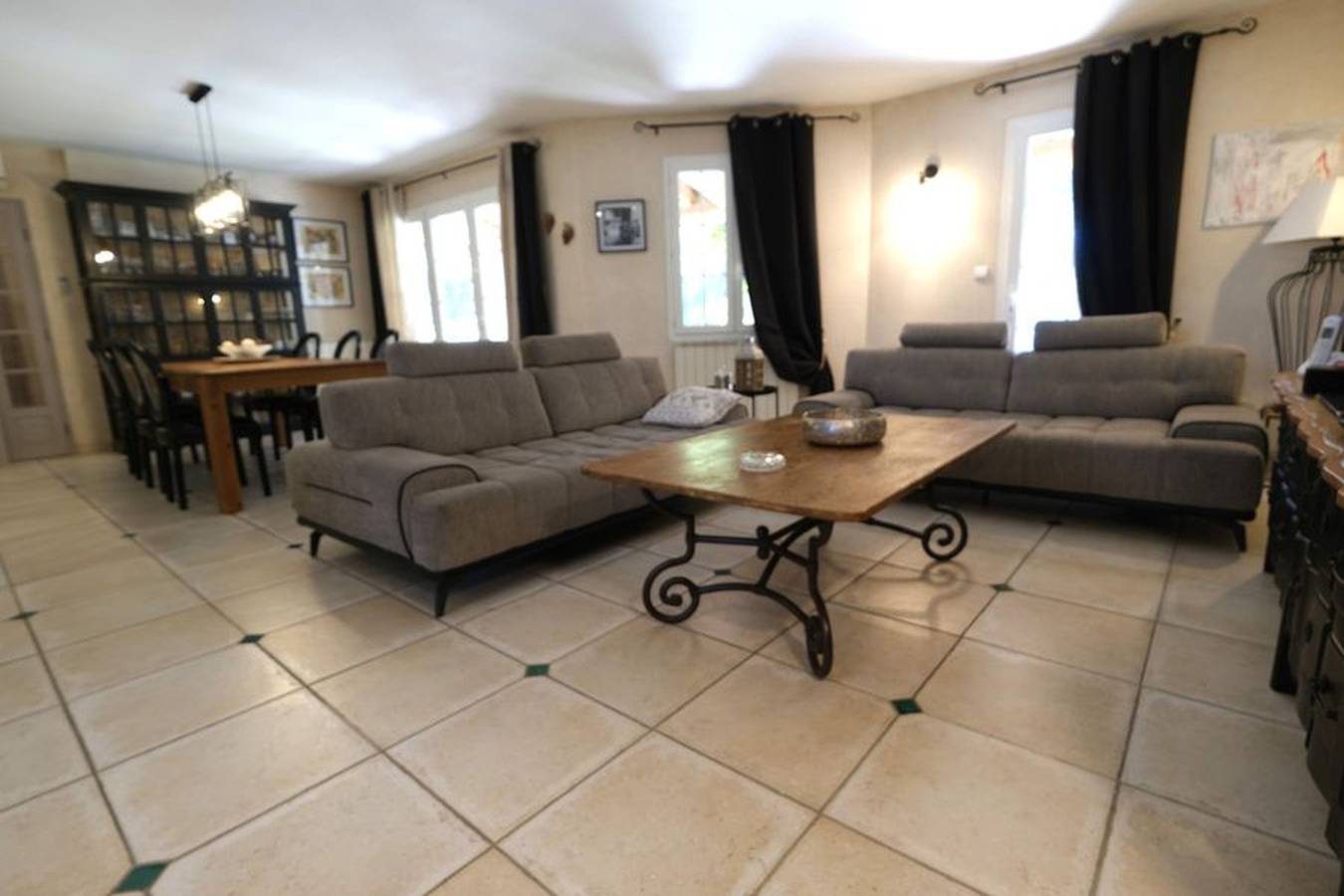 Location vacances maison piscine Taillades Ls2-368. in Taillades, Parc naturel régional du Luberon