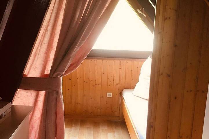 Ferienhaus für 4 Personen, mit Garten und Pool in Blankenheim - 2