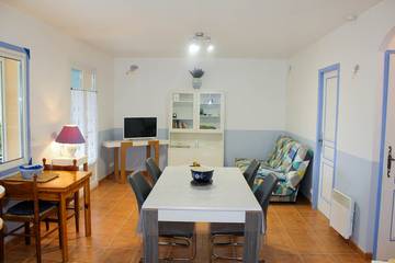 Cottage for 6 People in Valensole, Verdon Regional Natural Park, Photo 4