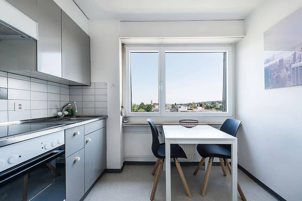Ganze Wohnung, Modernes 2.0 Zimmer Apartment im Zentrum von Kreuzlingen in Kreuzlingen, Bodensee (Schweiz)