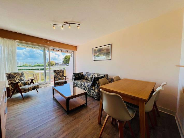 Ganze Wohnung, 2-Zimmer-Wohnung in Quiberon - Meerblick, WiFi, Parkplatz, Haustiere erlaubt in Quiberon, Côte des Mégalithes