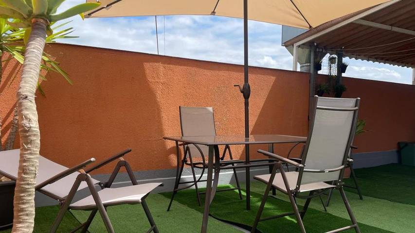 Gîte pour 7 personnes, avec terrasse et vue dans Combarro - 2