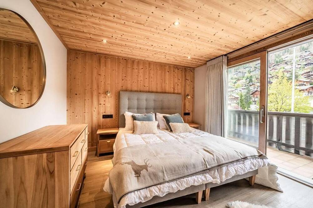 Entire apartment, 1st floor, view village, balcony, tv, 67m², Morzine in Morzine, Les Portes du Soleil