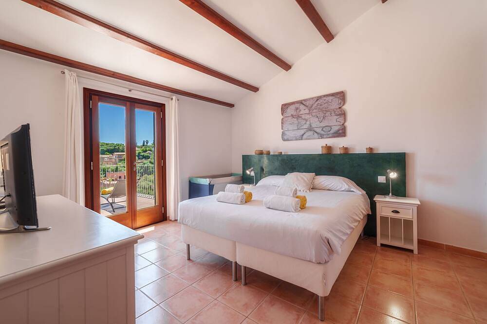 Casa Goldi Haus 350mtr to the beach for 4 people in Cala Romantica, Manacor