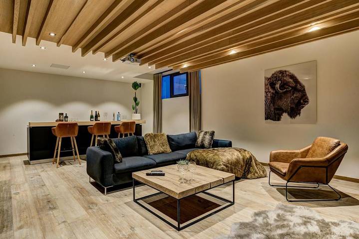 Gîte pour 12 personnes, avec jacuzzi et sauna ainsi que jardin et piscine, adapté aux familles à Servoz - 3