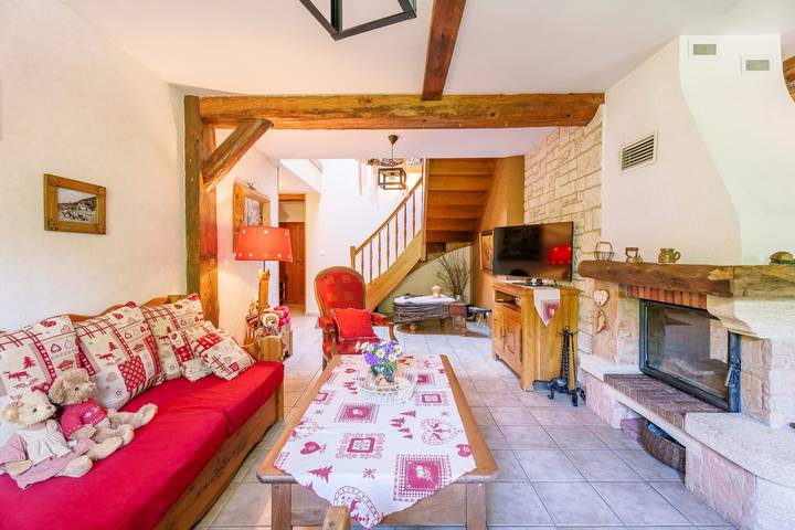 Gîte « Gîte de La Pieviche » avec vue sur la montagne, Wi-Fi et climatisation (sur demande) in Provenchères-sur-Fave, Parc naturel régional des Ballons des Vosges
