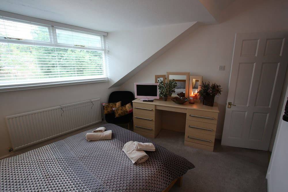 Entire apartment, Lymm village apartment in Warrington, Cheshire