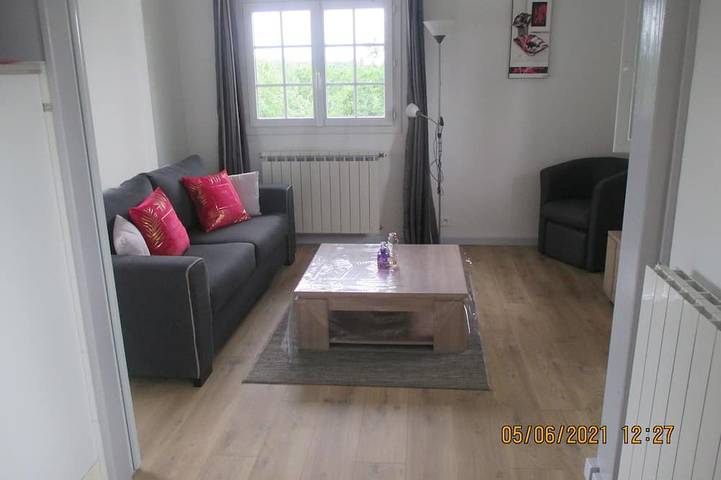 Apartamento entero, Basque country between sea and mountains, quiet ground floor apartment with garden in Ustaritz, Region de Bayona