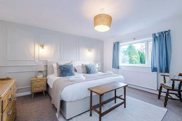 Glamping for 12 People in Peak District, Midlands, Photo 3