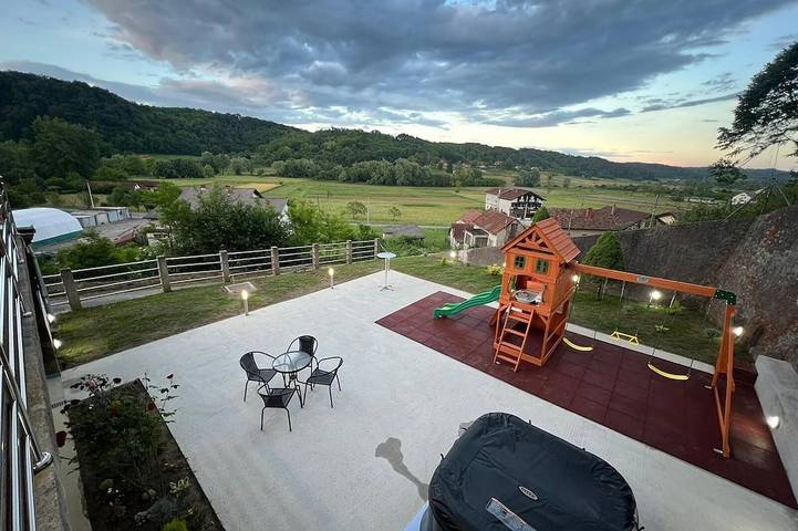 Ferienhaus für 9 Personen, mit Balkon und Sauna - 1