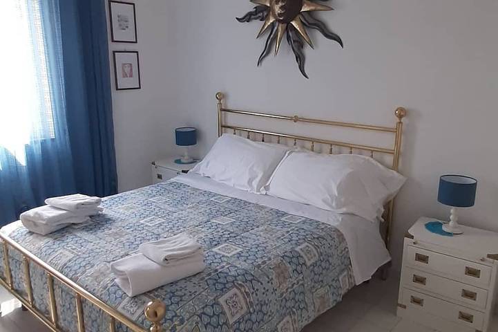 Appartamento intero, Belview Positano,  2 bedrooms, balcony, impressive panorama, free wi-fi, parking in Positano, Sorrento Coast