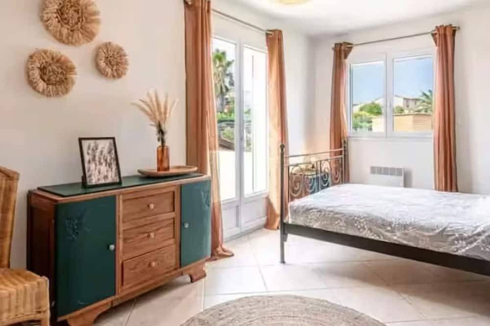 Luxury villa-Pool and air-conditioning - 5 min from the beaches and center of Porticcio in Cauro, Ajaccio und Umgebung