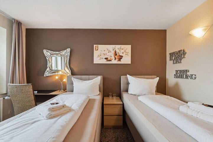 Hotel für 2 Personen, mit Garten in Hannover Messe - 4