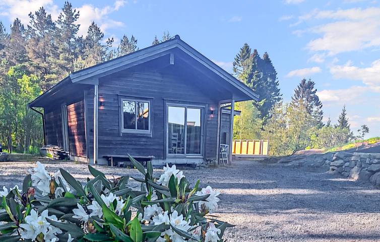 Ferienhaus für 6 Personen, mit Terrasse und Ausblick sowie Garten
