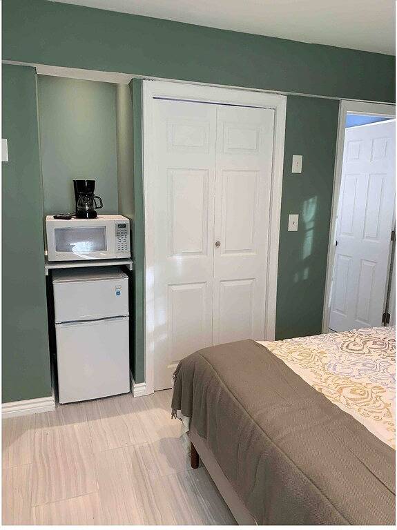Vacation rental for 2 people, with yard in Hempstead