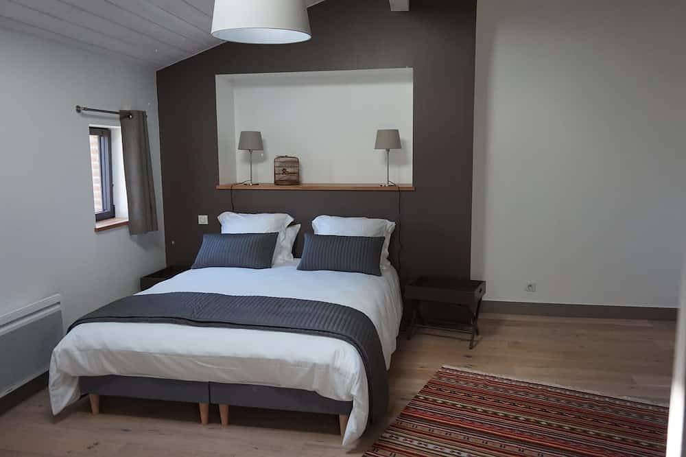 Apartamento entero, Authenticité, Calme et Espace à Proximité D'airbus et du Meett, 114 m2 , Jardin in Beauzelle, Alto Garona